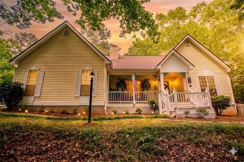 7306 Melrose Ct, Villa Rica, GA, 30180-7655 | Card Image