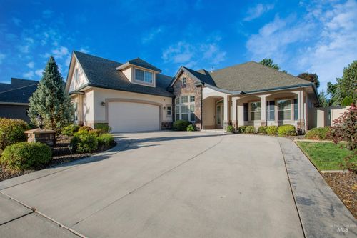 3634 S Basilica Way, Meridian, ID, 83642-6735 | Card Image