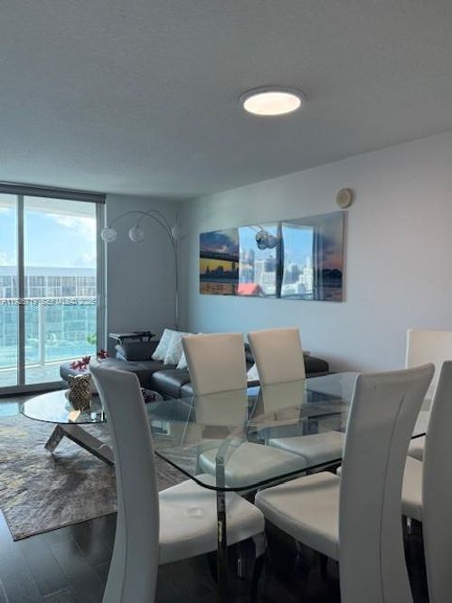 apt-2002-2101 Brickell Ave, Miami, FL, 33129-2117 | Card Image