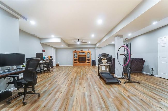 539 Bellasera Dr, House other with 3 bedrooms, 3 bathrooms and null parking in Sugarcreek Township OH | Image 49