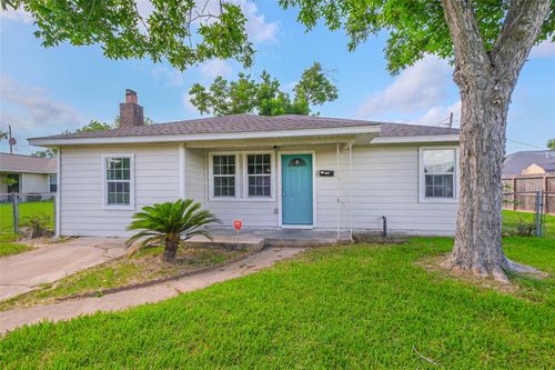 3313 Chestershire Dr, Pasadena, TX, 77503-1434 | Card Image