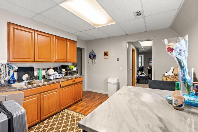 Hardwood in the kitchen | Image 18
