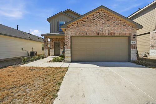 4819 Vogesite Path, San Antonio, TX, 78253-3933 | Card Image
