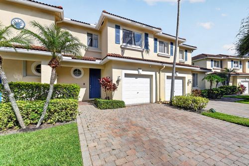 3117 N Evergreen Cir, Boynton Beach, FL, 33426-8659 | Card Image