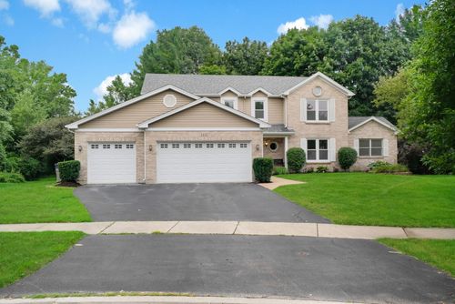 1447 Baldwin Ct, Naperville, IL, 60565-4176 | Card Image