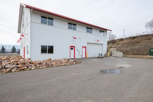 7890 Thornton Dr, Missoula, MT, 59808-8812 | Card Image