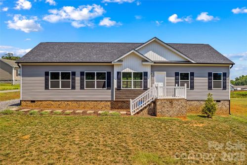 447 Lookout Dam Rd, Statesville, NC, 28625-9608 | Card Image