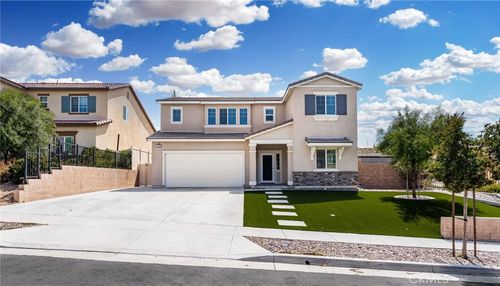 293 Country Club Dr, Calimesa, CA, 92320-1171 | Card Image