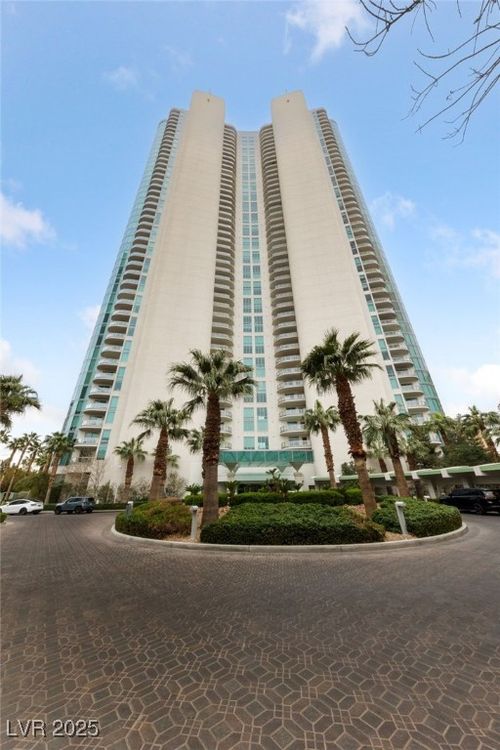 unit-2001-322 Karen Ave, Las Vegas, NV, 89109-0430 | Card Image