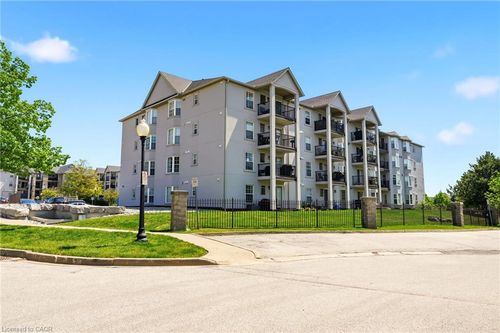 105-1411 Walker'S Line, Burlington, ON, L7M4P5 | Card Image