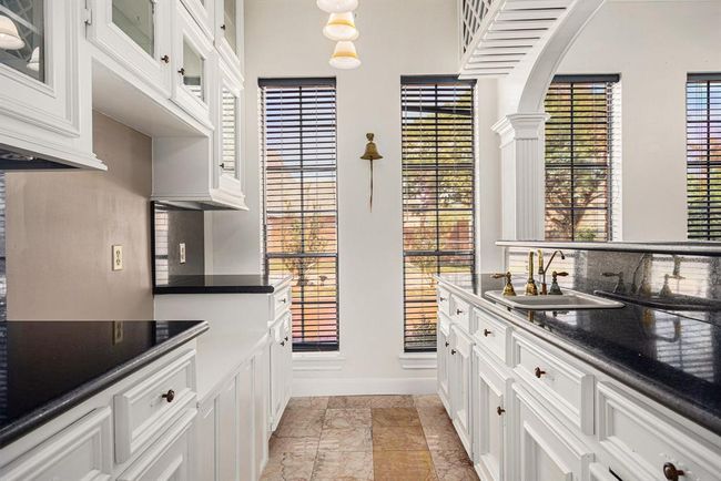 7415 Naremore Dr, House other with 5 bedrooms, 8 bathrooms and 3 parking in Spring TX | Image 14