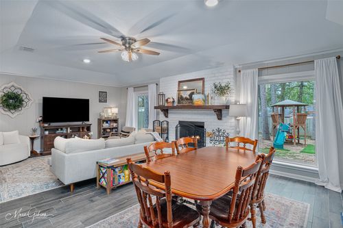 129 Chimney Ln, Haughton, LA, 71037-9273 | Card Image