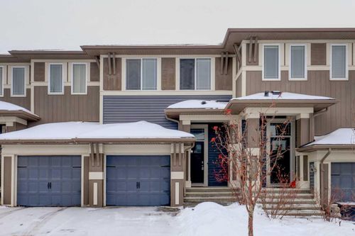 468 Hillcrest Cir Sw, Airdrie, AB, T4B4B3 | Card Image