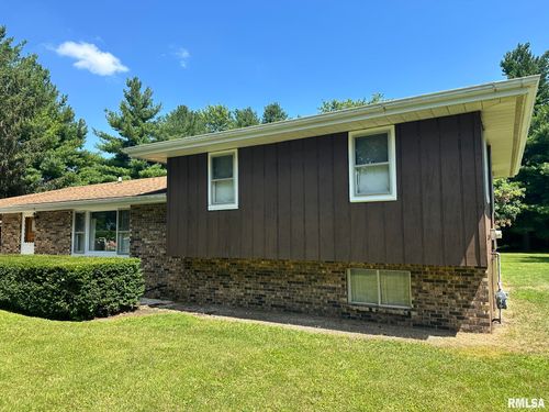 25247 N Boat Dock Rd, Canton, IL, 61520-8939 | Card Image