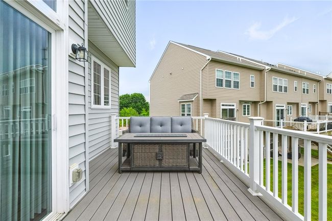 228 Eagle Dr, Townhouse with 3 bedrooms, 3 bathrooms and 2 parking in Cranberry Twp PA | Image 26