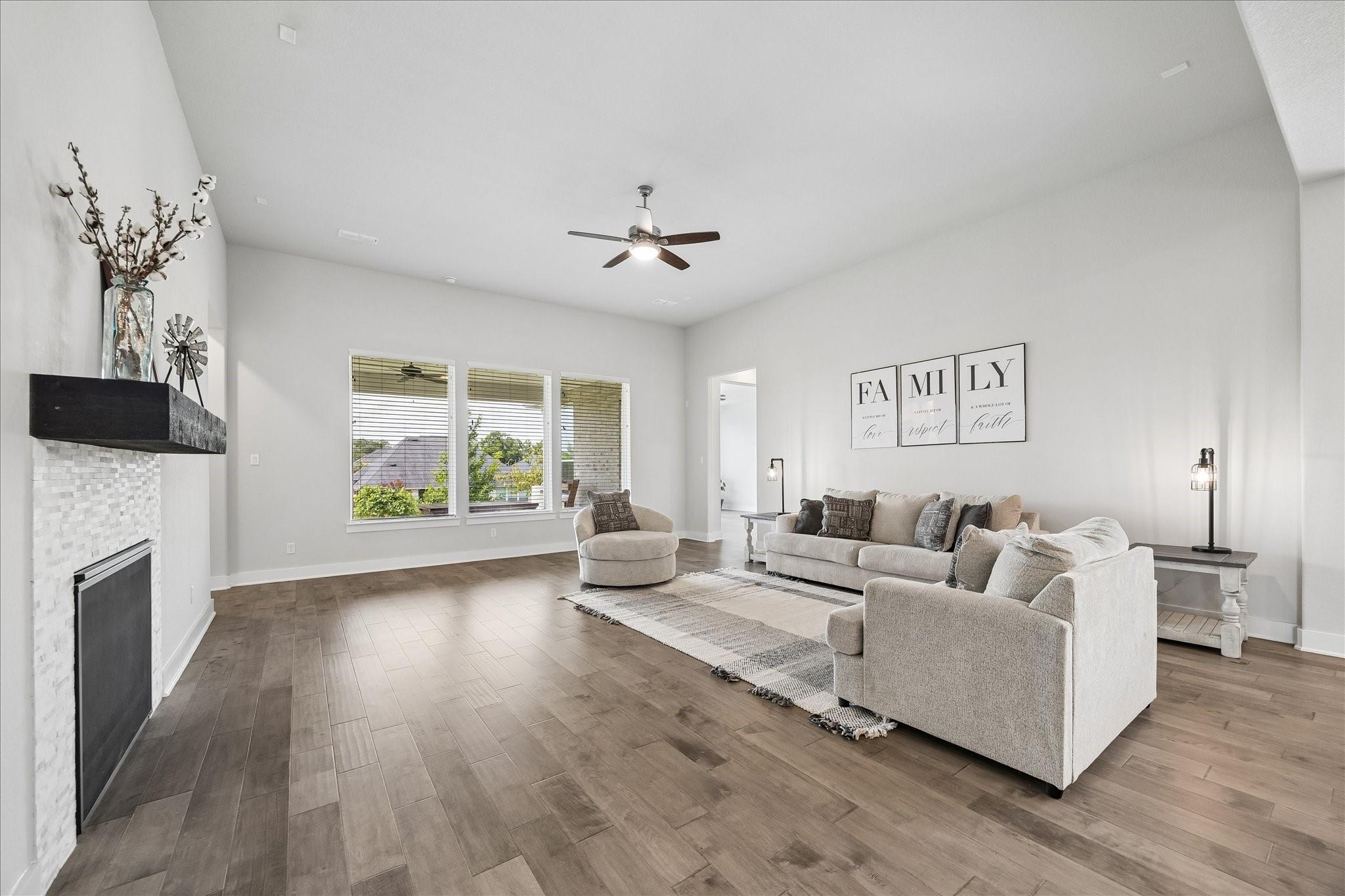 Residential in Fulshear 4