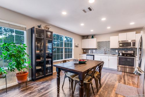 11118 Ranger Cavern, San Antonio, TX, 78254-5379 | Card Image