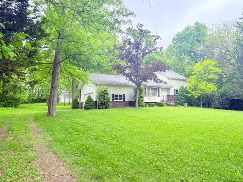 9343 E Bayshore Rd, Marblehead, OH, 43440-2415 | Card Image