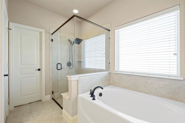 1305 Greenrock Ct, House other with 4 bedrooms, 3 bathrooms and null parking in Midlothian TX | Image 24