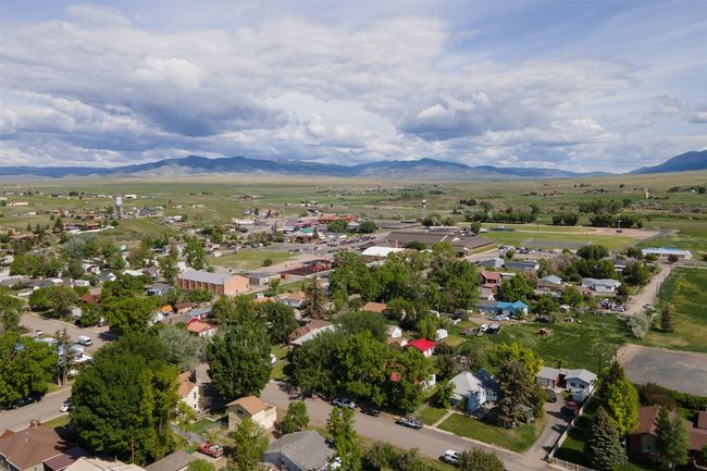 11 2 Nd St E, House other with 2 bedrooms, 2 bathrooms and null parking in Whitehall MT | Image 40