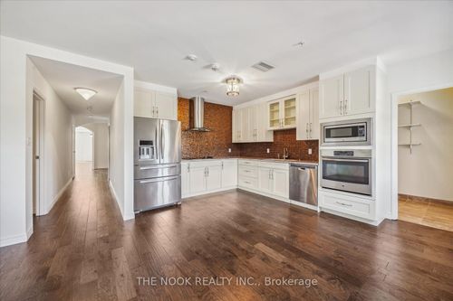 308-38 Walton St, Port Hope, ON, L1A1N1 | Card Image