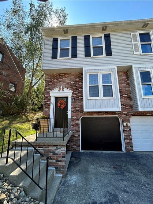 17 Vassar Ave, West View, PA, 15229-1425 | Card Image