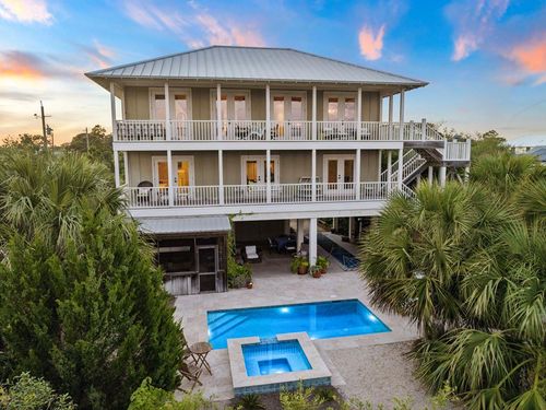 1081 W Gulf Beach Dr, St. George Island, FL, 32328 | Card Image