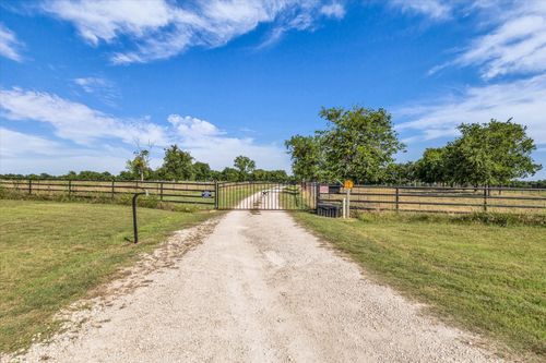 362 County Road 3230, Clifton, TX, 76634-4744 | Card Image