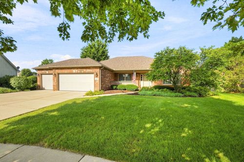 529 N Raven Rd, Shorewood, IL, 60404-0650 | Card Image