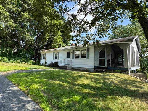 35 Hillcrest Ter, Brattleboro, VT, 05301-4104 | Card Image