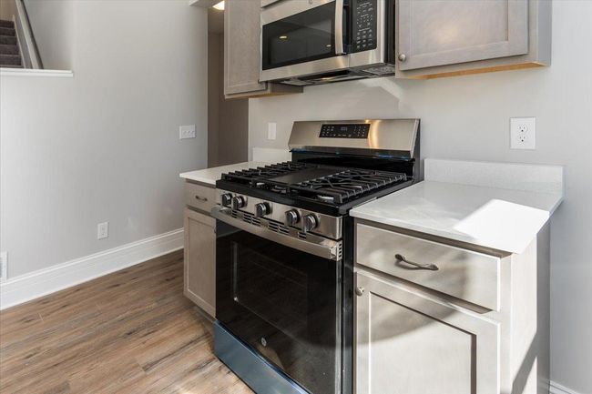 Kitchen | Image 7