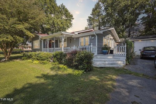 106 Payne St, Elizabethton, TN, 37643-6623 | Card Image