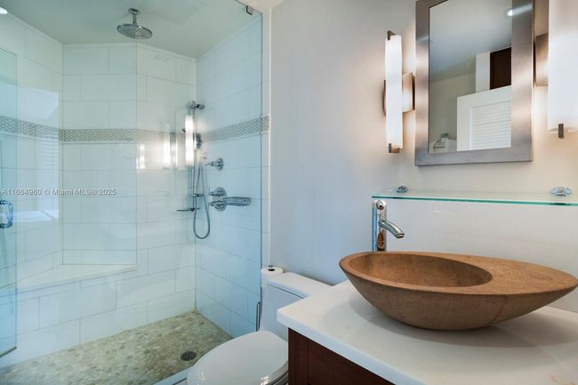 APT-174 - 201 Crandon Blvd, Townhouse with 4 bedrooms, 7 bathrooms and null parking in Key Biscayne FL | Image 36