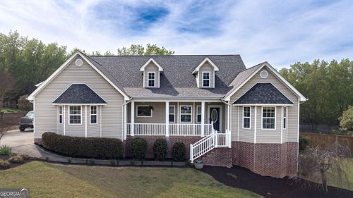 124 Falcons View Dr, Ringgold, GA, 30736-4051 | Card Image