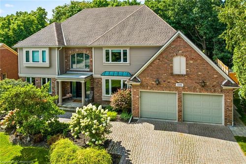 1103 Crofton Way, Burlington, ON, L7P4X1 | Card Image