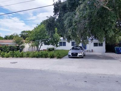 1500 Ne 148th St, House other with 3 bedrooms, 2 bathrooms and null parking in Miami FL | Image 1