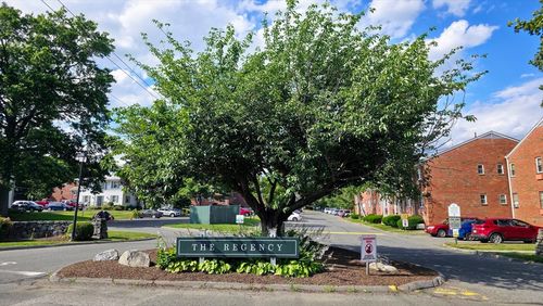 261-261 Regency Park Dr, Agawam, MA, 01001-2267 | Card Image