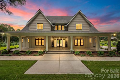 8941 Blair Rd, Mint Hill, NC, 28227-8555 | Card Image