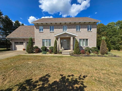 109 Hillcrest Dr, Punxsutawney, PA, 15767-2600 | Card Image