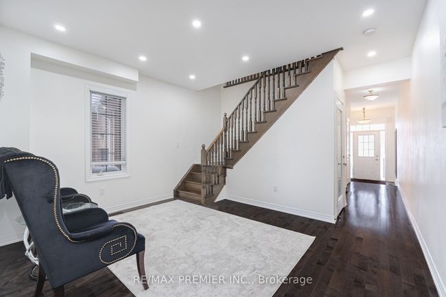 81 Alexie Way, House attached with 4 bedrooms, 4 bathrooms and 3 parking in Vaughan ON | Image 7