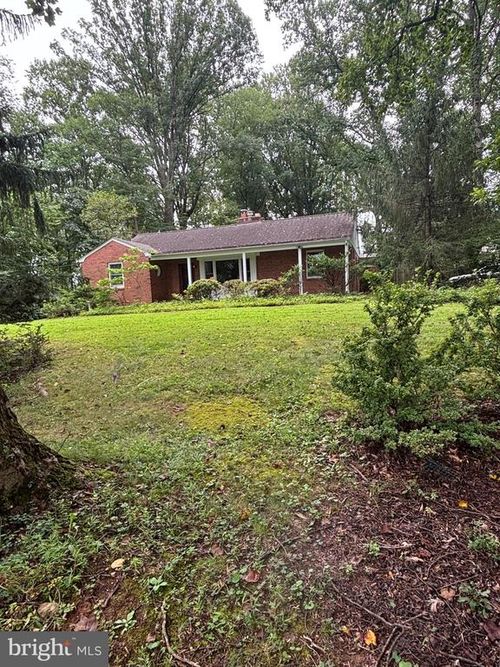 111 Ednor Rd, SILVER SPRING, MD, 20905-5001 | Card Image