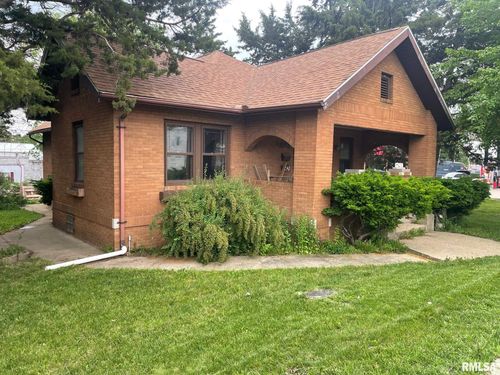 1248 N 4th St, Chillicothe, IL, 61523-1563 | Card Image