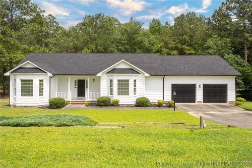 6860 Harvest Ct, Fayetteville, NC, 28306-9613 | Card Image