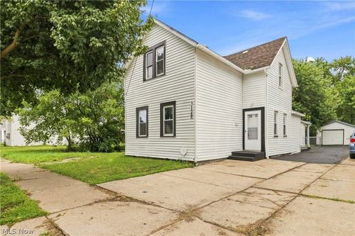 3129 W 31st St, Cleveland, OH, 44109-1507 | Card Image