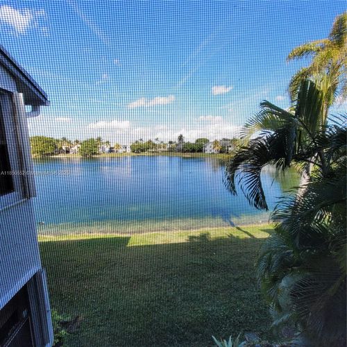 1051h-1051 Jefferson Dr, Homestead, FL, 33034-2684 | Card Image