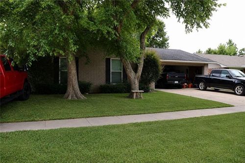 1534 Boreas Dr, Baton Rouge, LA, 70816-1325 | Card Image