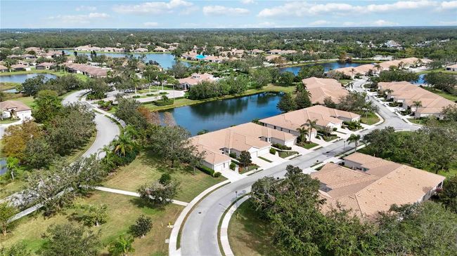 4209 Cascade Falls Dr, House other with 2 bedrooms, 2 bathrooms and null parking in SARASOTA FL | Image 49