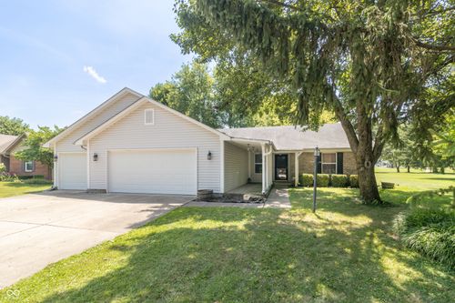 101 Canterbury Rd, Pendleton, IN, 46064-8719 | Card Image