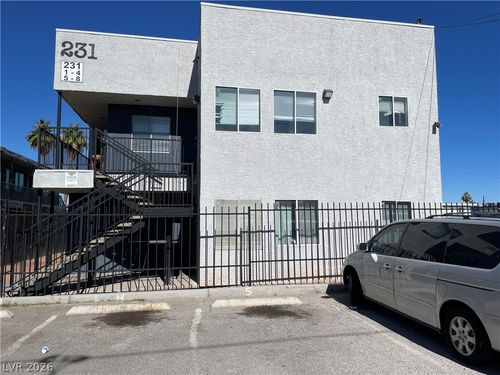 1-231 W Philadelphia Ave, Las Vegas, NV, 89102-2801 | Card Image