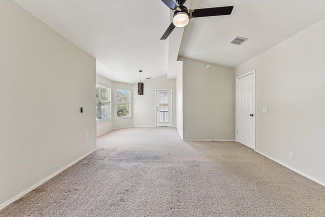 3998 Lord Byron Cir, House other with 4 bedrooms, 4 bathrooms and 6 parking in Round Rock TX | Image 17